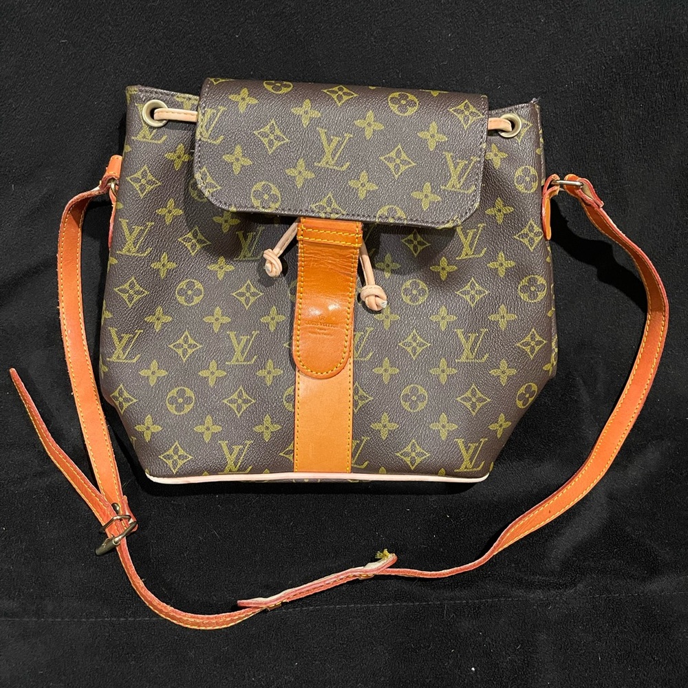 Authentic Louis Vuitton Shoulder Bag